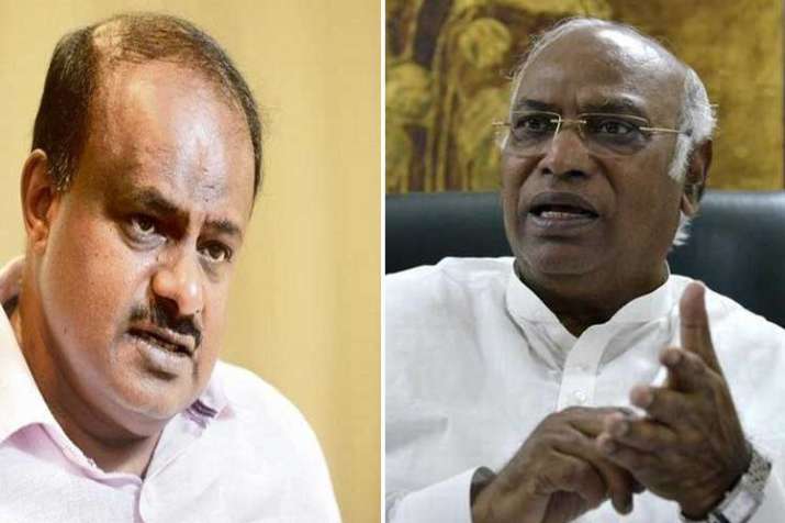 Kharge should have been made CM long time ago says... Kharge should have been made CM long time ago says...- India TV