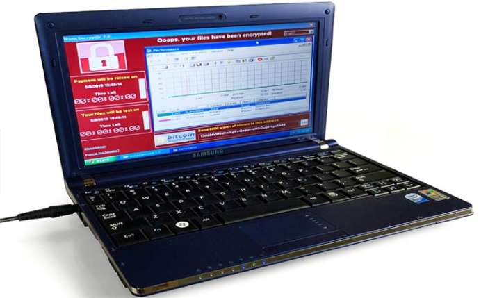 World's Most Dangerous Laptop Sale at 9cr rupees World's Most Dangerous Laptop Sale at 9cr rupees- India TV Paisa