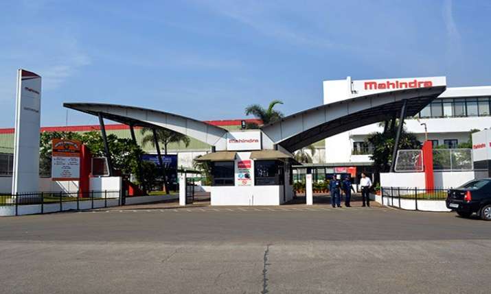 Mahindra & Mahindra Q4 PAT dips 20 pc to Rs 849 cr Mahindra & Mahindra Q4 PAT dips 20 pc to Rs 849 cr- India TV Paisa