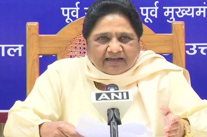 BSP Supremo Mayawati targets PM Modi in Lucknow BSP Supremo Mayawati targets PM Modi in Lucknow- India TV