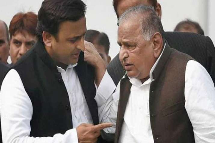 Exit Poll के बाद आई मुलायम, अखिलेश के लिए बड़ी खुशखबड़ी Exit Poll के बाद आई मुलायम, अखिलेश के लिए बड़ी खुशखबड़ी- India TV