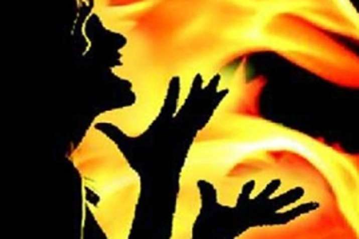 Brick kiln owner and six others booked for raping and setting ablaze minor labourer in Muzaffarnagar Brick kiln owner and six others booked for raping and setting ablaze minor labourer in Muzaffarnagar- India TV