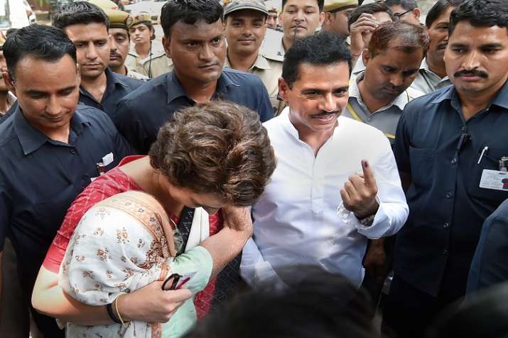 प्रियंका गांधी ने... प्रियंका गांधी ने...- India TV