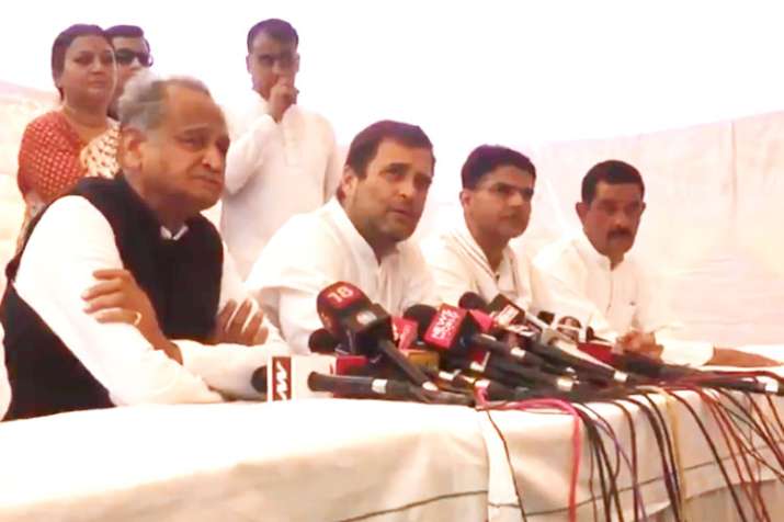 Congress President Rahul Gandhi meets Alwar gang-rape victim, says justice will be done | Twitter Congress President Rahul Gandhi meets Alwar gang-rape victim, says justice will be done | Twitter- India TV