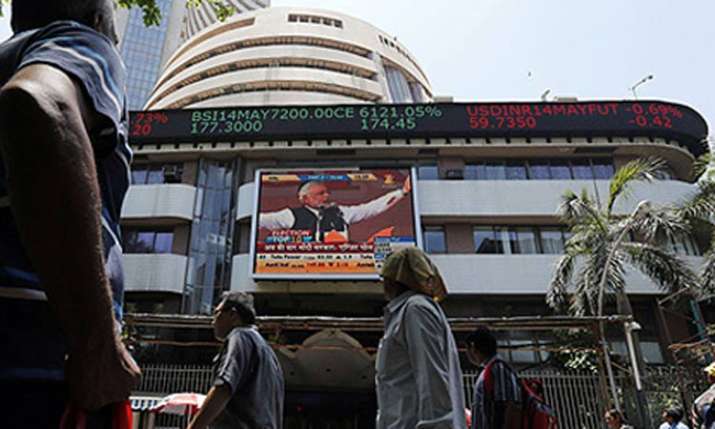 Sensex logs 9th straight loss, crashes 372 pts Sensex logs 9th straight loss, crashes 372 pts- India TV Paisa