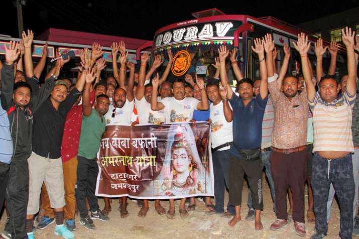Amarnath yatra begins amidst multi-tier security grid Amarnath yatra begins amidst multi-tier security grid- India TV