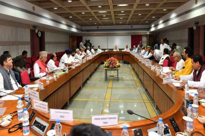 PM Modi to form committee on 'one nation, one election'... PM Modi to form committee on 'one nation, one election'...- India TV