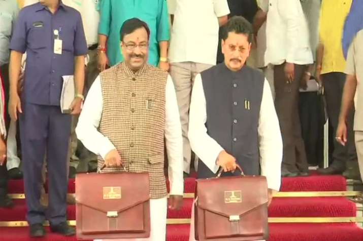 Maharashtra government budget Maharashtra government budget- India TV