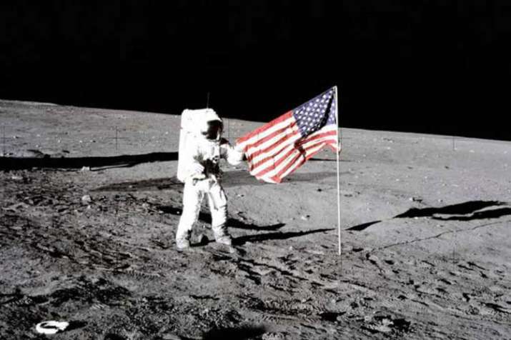 neil armstrong neil armstrong- India TV