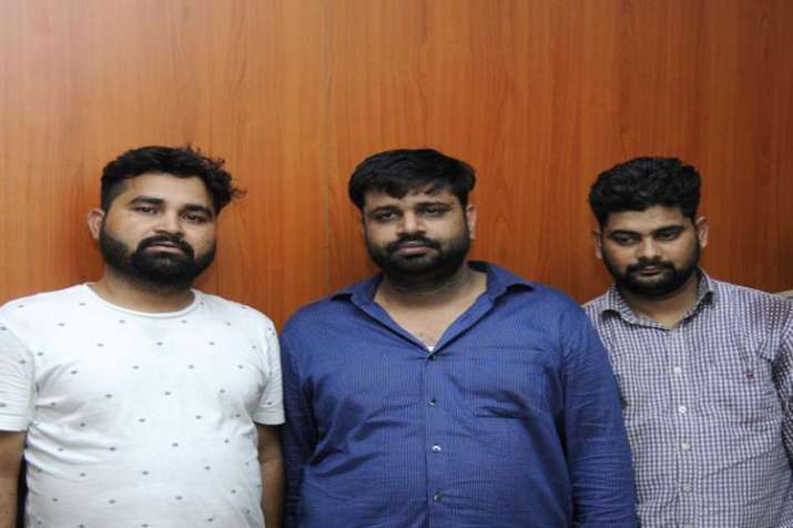 Noida police arrests three in 10,000 crore bike bot scam Noida police arrests three in 10,000 crore bike bot scam - India TV Paisa