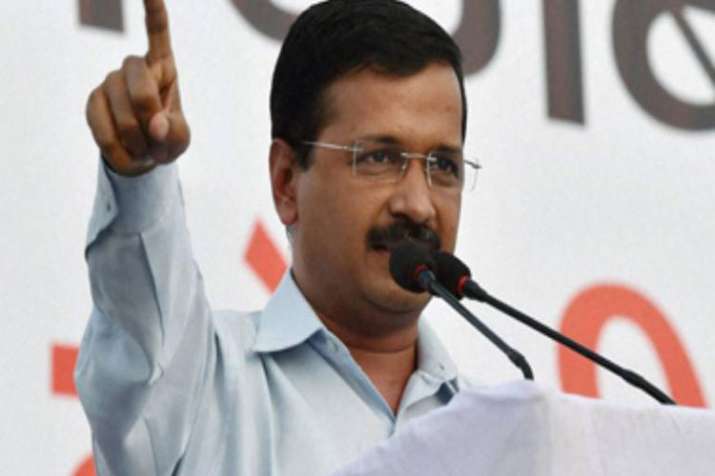 Delhi CM directs officials to complete devp works in 781 unauthorised colonies within 5 months Delhi CM directs officials to complete devp works in 781 unauthorised colonies within 5 months- India TV