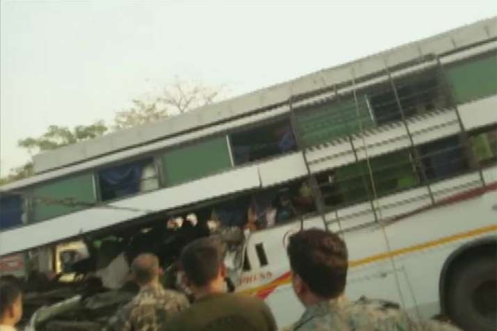 Jharkhand Road Accident: Many dead after brake of a bus failed | ANI Jharkhand Road Accident: Many dead after brake of a bus failed | ANI- India TV