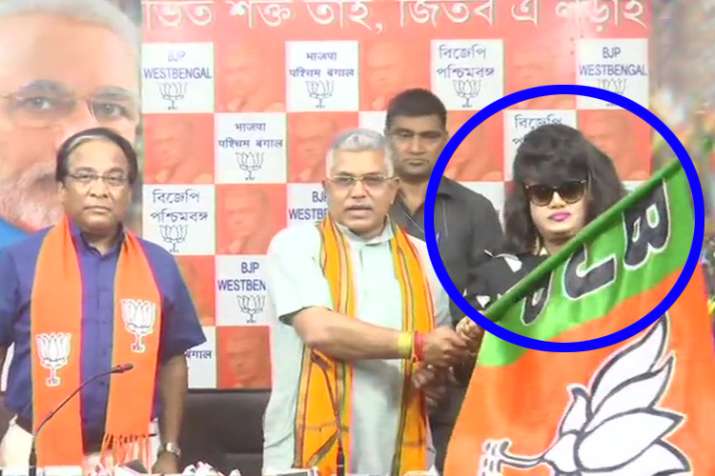 Bangladeshi Actress Anju Ghosh joined BJP in presence of Dilip Ghosh in Kolkata. Bangladeshi Actress Anju Ghosh joined BJP in presence of Dilip Ghosh in Kolkata.- India TV