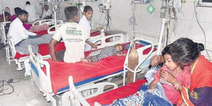 बिहार में चमकी बुखार का कहर जारी, अबतक 104 बच्चों की मौत बिहार में चमकी बुखार का कहर जारी, अबतक 104 बच्चों की मौत- India TV