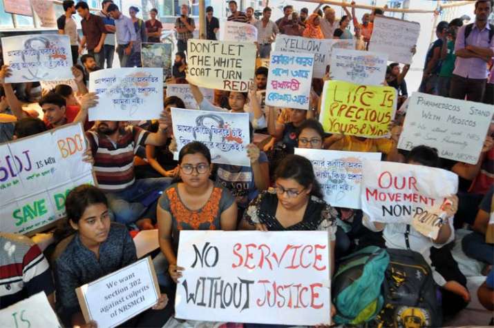 West bengal Junior Doctors Call off strike West bengal Junior Doctors Call off strike - India TV