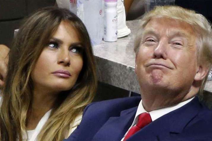 Melania rescues Trump from embarrassment Melania rescues Trump from embarrassment - India TV