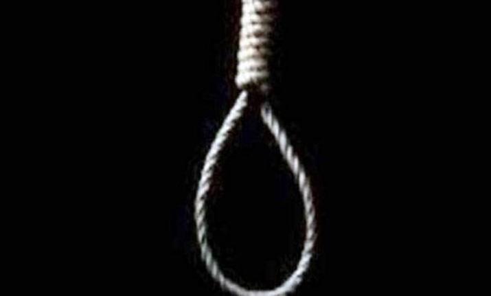 hang hang- India TV
