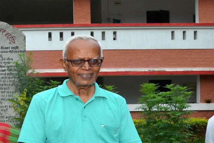Father Stan Swamy house raided by Pune Police in connection to Bhima Koregaon Violence Case Father Stan Swamy house raided by Pune Police in connection to Bhima Koregaon Violence Case- India TV