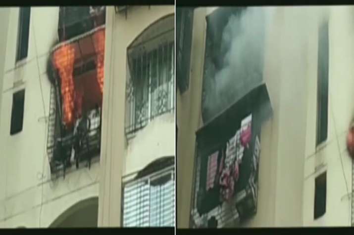 Fire breaks out at Minar Tower in Jogeshwari, Mumbai Fire breaks out at Minar Tower in Jogeshwari, Mumbai- India TV