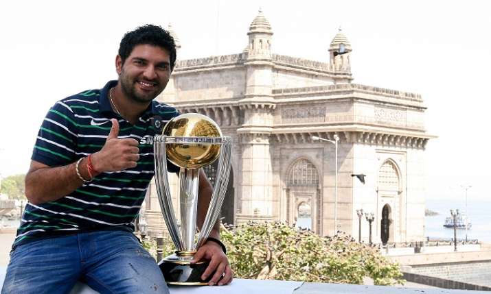 युवराज सिंह के करियर... युवराज सिंह के करियर...- India TV