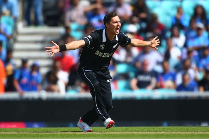 NZ vs AUS: ट्रेंट बोल्ट ने रचा इतिहास, वर्ल्ड कप में हैट्रिक लेने वाले न्यूजीलैंड के पहले गेंदबाज बन NZ vs AUS: ट्रेंट बोल्ट ने रचा इतिहास, वर्ल्ड कप में हैट्रिक लेने वाले न्यूजीलैंड के पहले गेंदबाज बन- India TV