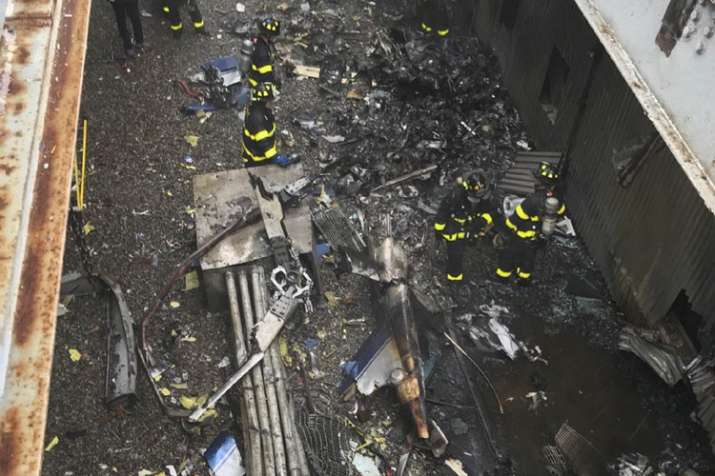 A helicopter crash-landed on the roof of a 750-foot AXA Equitable building in Manhattan | AP A helicopter crash-landed on the roof of a 750-foot AXA Equitable building in Manhattan | AP- India TV