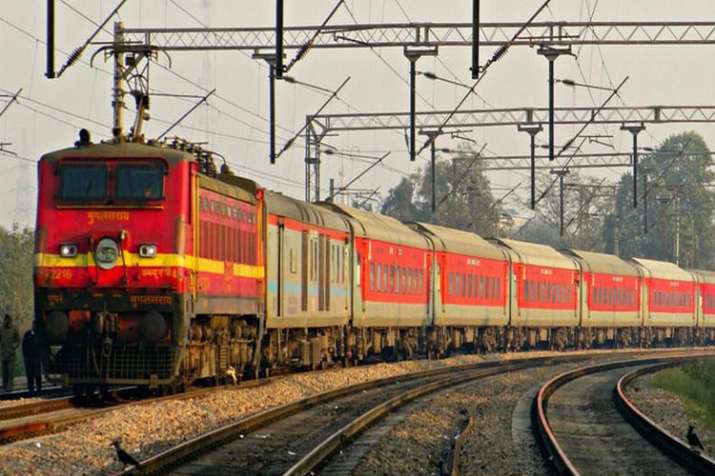 Railways' 100-day plan: Reducing Delhi-Howrah, Delhi-Mumbai travel time by 5 hours Railways' 100-day plan: Reducing Delhi-Howrah, Delhi-Mumbai travel time by 5 hours- India TV