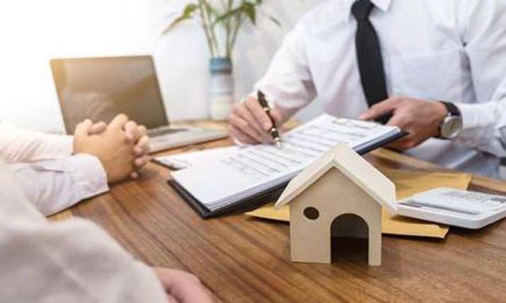 CBDT directs I-T dept to share assets, accounts info of loan defaulters with banks CBDT directs I-T dept to share assets, accounts info of loan defaulters with banks- India TV Paisa