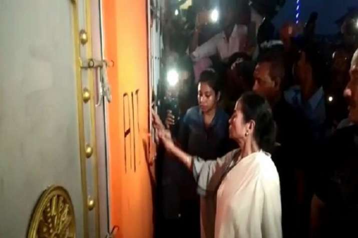 Mamata Banerjee Mamata Banerjee- India TV