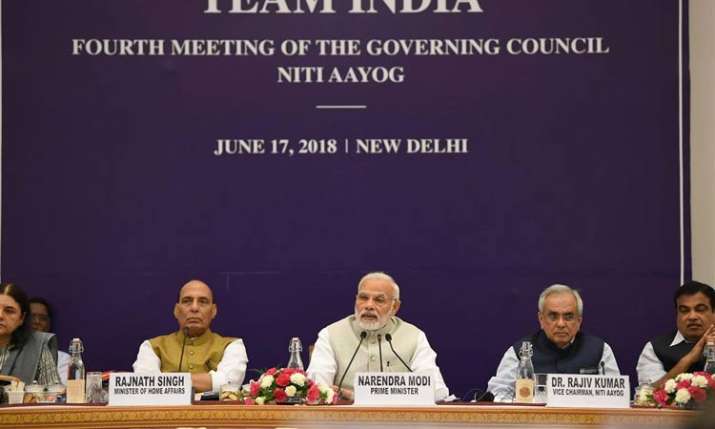 PM Modi reconstitutes Niti Aayog; Shah ex-officio member PM Modi reconstitutes Niti Aayog; Shah ex-officio member- India TV Paisa