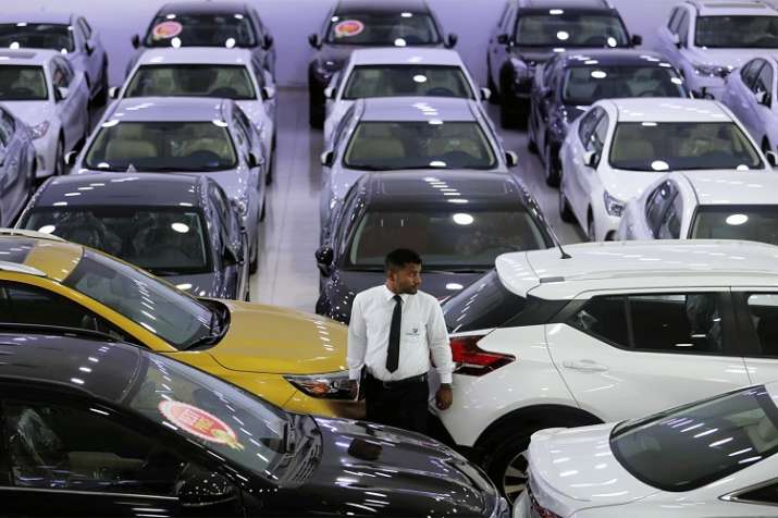 Passenger vehicle sales log steepest decline in nearly 18 years Passenger vehicle sales log steepest decline in nearly 18 years- India TV Paisa