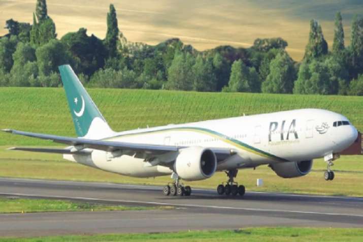 pia flight pia flight- India TV