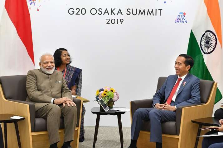 P M Narendra Modi meets the President of Indonesia Joko Widodo, on the sidelines of the G-20 Summit, P M Narendra Modi meets the President of Indonesia Joko Widodo, on the sidelines of the G-20 Summit,- India TV Paisa