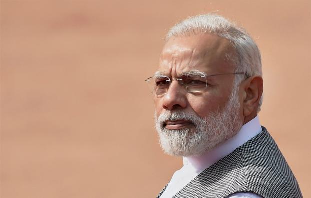 पीएम मोदी का संदेश-समय पर दफ्तर पहुंचें, घर से काम करने से बचें पीएम मोदी का संदेश-समय पर दफ्तर पहुंचें, घर से काम करने से बचें- India TV