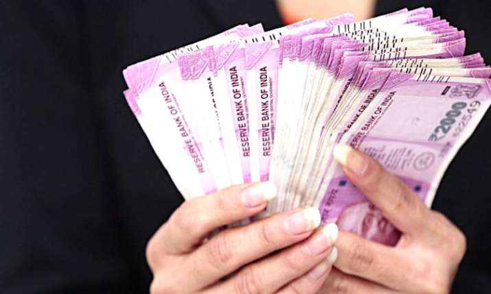 ONGC topples IOC to regain most profitable PSU tag ONGC topples IOC to regain most profitable PSU tag- India TV Paisa