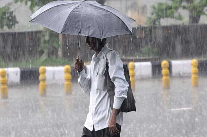 Delhi-NCR witness monsoon's first rain Delhi-NCR witness monsoon's first rain- India TV