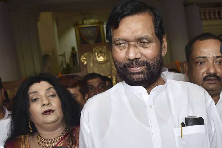 Union Minister Ram Vilas Paswan Union Minister Ram Vilas Paswan- India TV Paisa