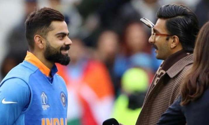 Ranveer Singh hugs Virat Kohli Ranveer Singh hugs Virat Kohli - India TV