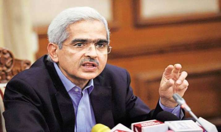 Economic activity clearly losing traction, Das said at MPC meet Economic activity clearly losing traction, Das said at MPC meet- India TV Paisa