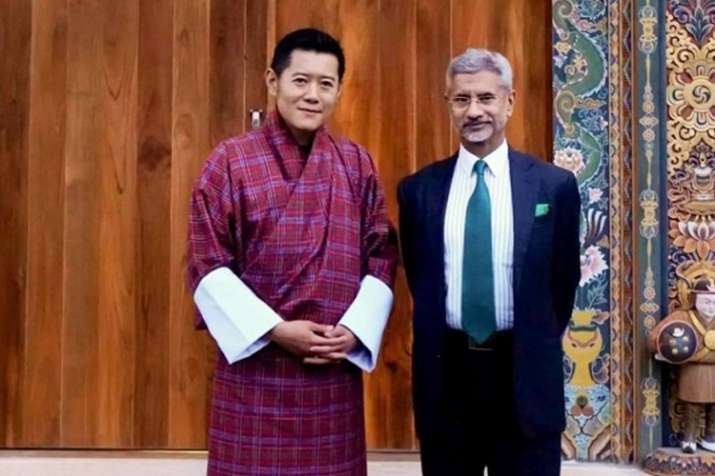 भूटान नरेश से मिले जयशंकर, भारत की ‘पड़ोसी प्रथम’ की नीति को रेखांकित किया भूटान नरेश से मिले जयशंकर, भारत की ‘पड़ोसी प्रथम’ की नीति को रेखांकित किया- India TV