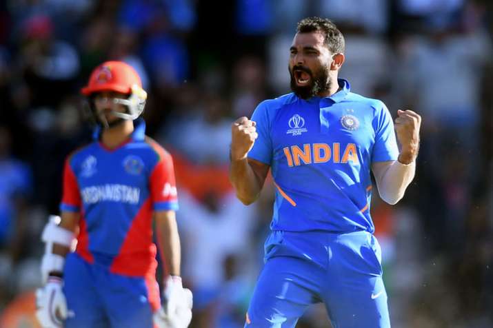 WC19 IND vs AFG Match 28 : शमी की ऐतिहासिक हैट्रिक से भारत ने पूरा किया जीत का अर्धशतक, रोमांचक मुक WC19 IND vs AFG Match 28 : शमी की ऐतिहासिक हैट्रिक से भारत ने पूरा किया जीत का अर्धशतक, रोमांचक मुक- India TV