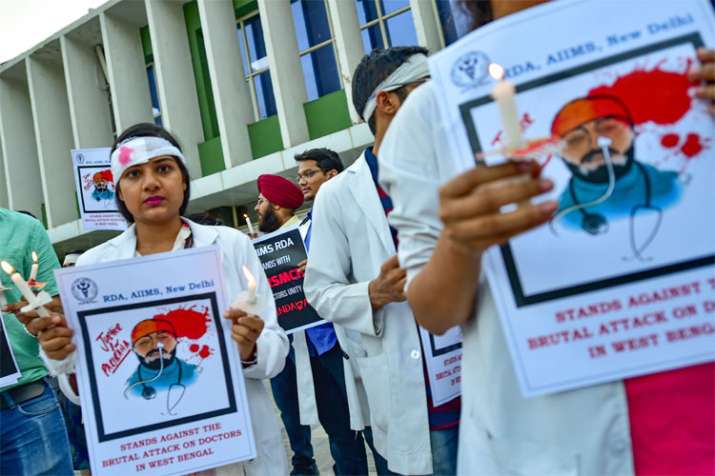Doctors on a nation-wide strike on Monday | Representational PTI Doctors on a nation-wide strike on Monday | Representational PTI- India TV