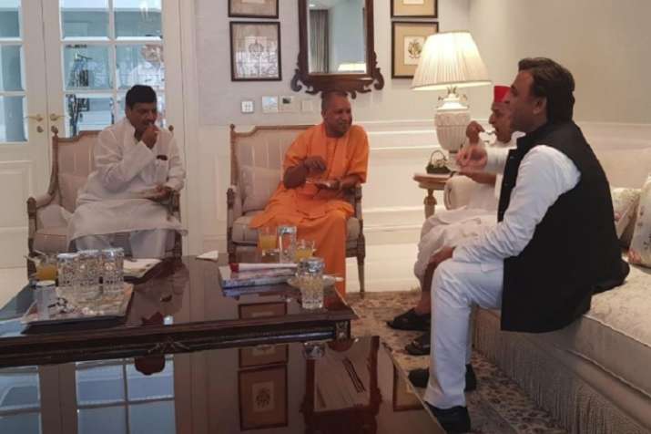 YOGI WITH SAMAJWADI YOGI WITH SAMAJWADI- India TV