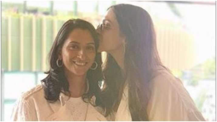 Deepika padukone and anisha padukone Deepika padukone and anisha padukone- India TV