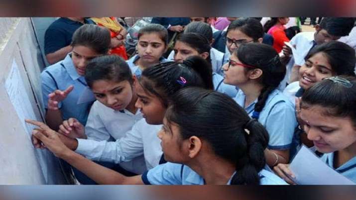 cbse class 10th compartment result cbse class 10th compartment result- India TV
