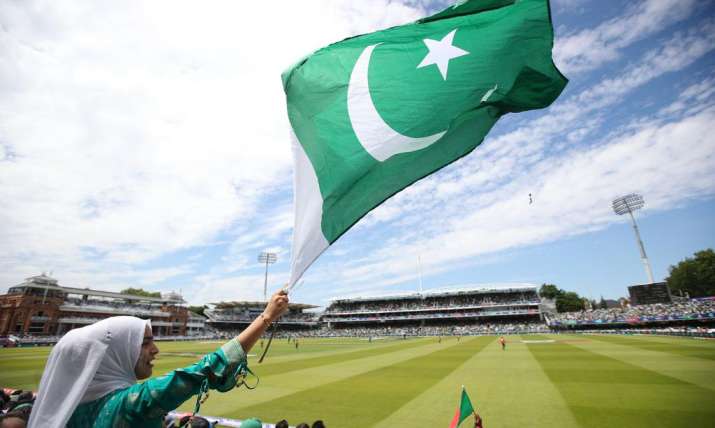 Pakistan Cricket Fan Pakistan Cricket Fan- India TV