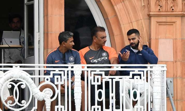 60 साल से कम उम्र का होगा टीम इंडिया का नया कोच, BCCI ने रखीं ये टर्म्स एंड कंडीशन्स 60 साल से कम उम्र का होगा टीम इंडिया का नया कोच, BCCI ने रखीं ये टर्म्स एंड कंडीशन्स - India TV