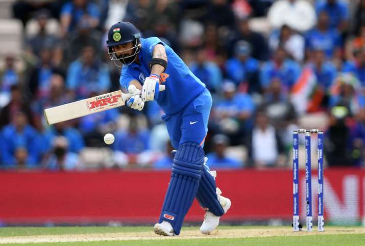 IND vs WI: पहले ही मैच में विराट कोहली ने तोड़ा टी20 क्रिकेट इतिहास का सबसे बड़ा रिकॉर्ड IND vs WI: पहले ही मैच में विराट कोहली ने तोड़ा टी20 क्रिकेट इतिहास का सबसे बड़ा रिकॉर्ड- India TV