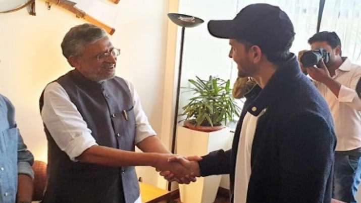 ‘सुपर-30’ पर बिहार में मचा सियासी बवाल, जानें क्या है पूरा मामला ‘सुपर-30’ पर बिहार में मचा सियासी बवाल, जानें क्या है पूरा मामला- India TV