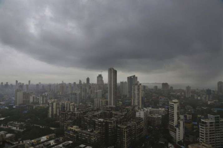 Mumbai weather File Photo Mumbai weather File Photo- India TV